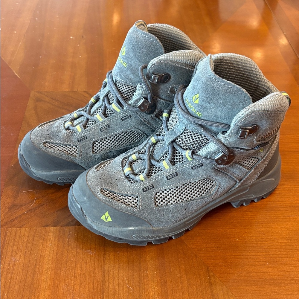 Vasque Ultra Dry Hiking Boots